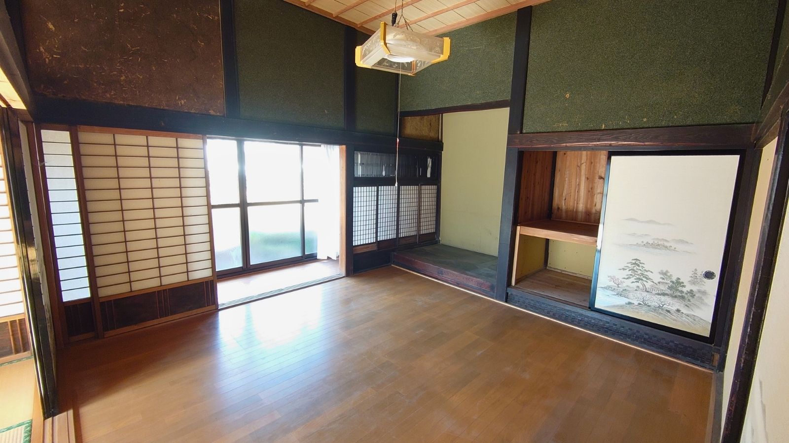 detached 矢作町字寺前